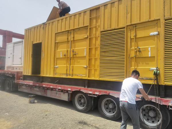 辽阳除了负载情况和发动机维护,还有哪些因素会影响 200kw 柴油发电机的油耗?
